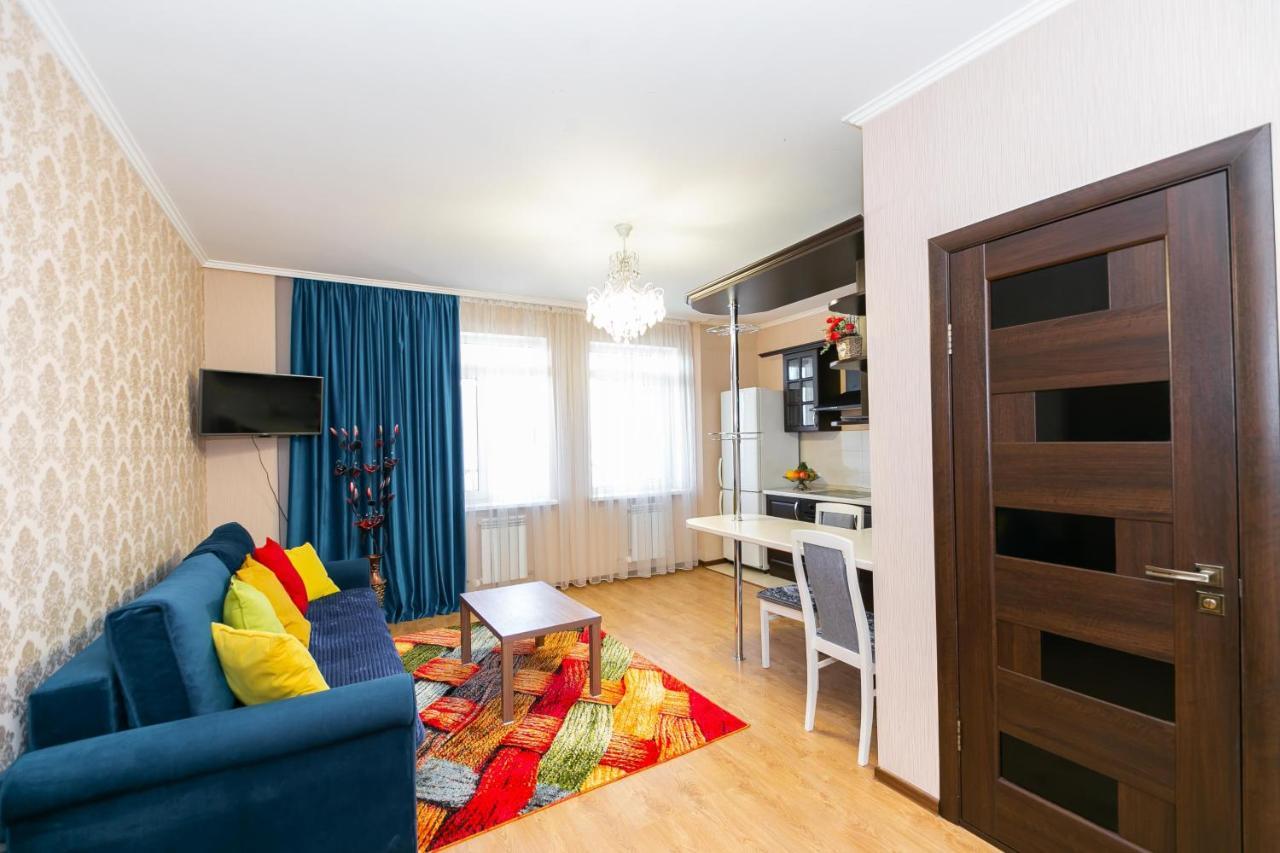 В Promenade Expo Квартира С Романтическим Видом Astana Extérieur photo