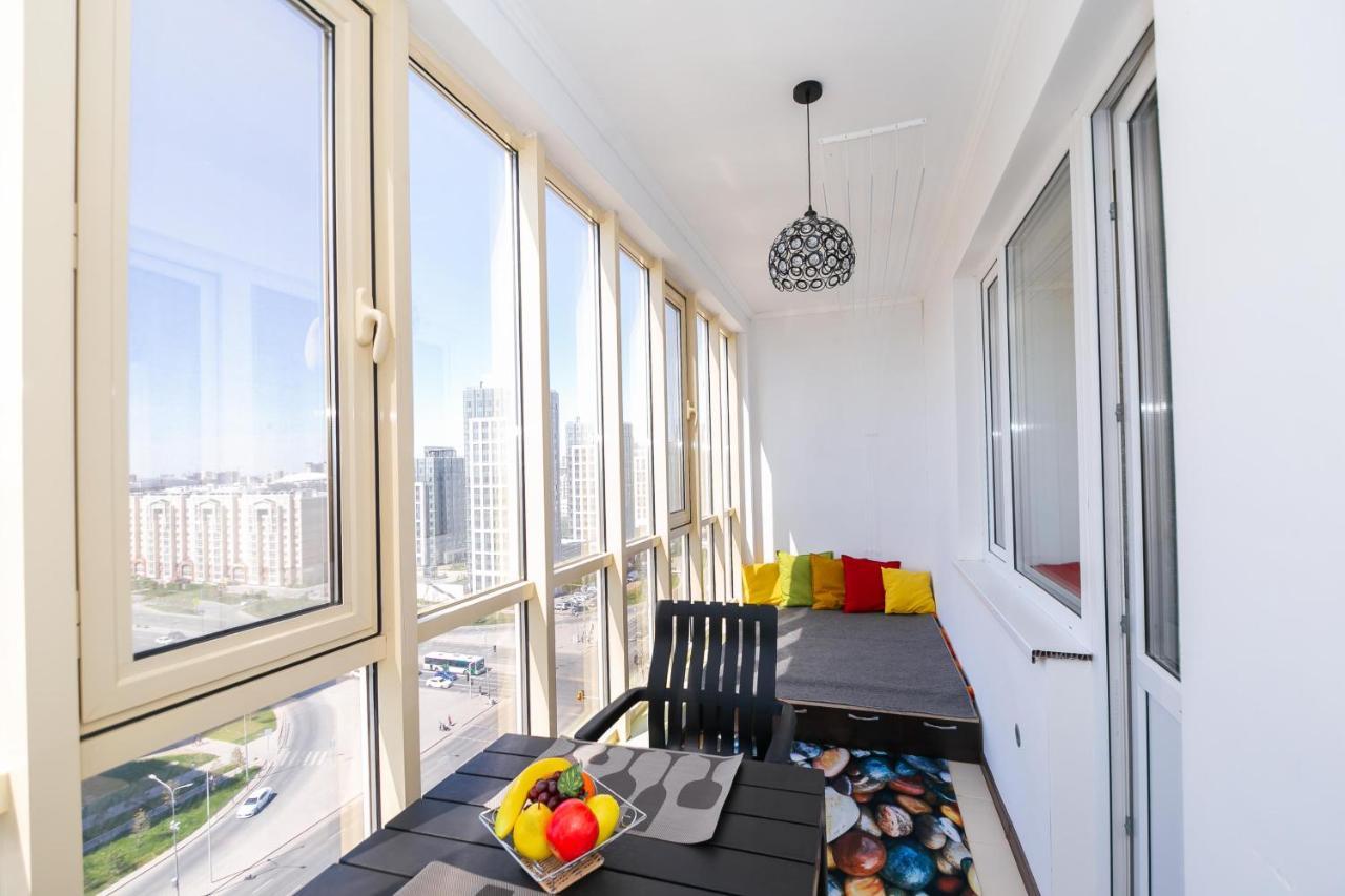 В Promenade Expo Квартира С Романтическим Видом Astana Extérieur photo